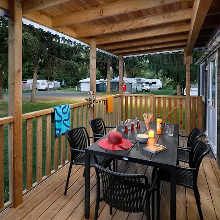 Knaus Campingpark Frickenhausen Campingplads Frickenhausen am Main