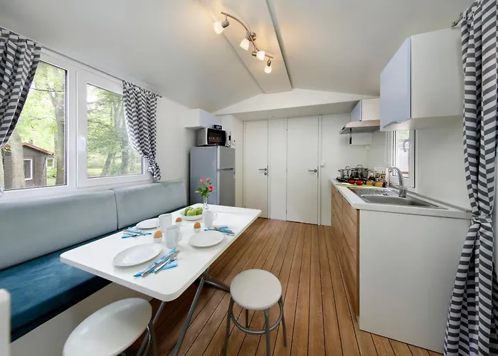 Knaus Campingpark Frickenhausen Campingplads Frickenhausen am Main