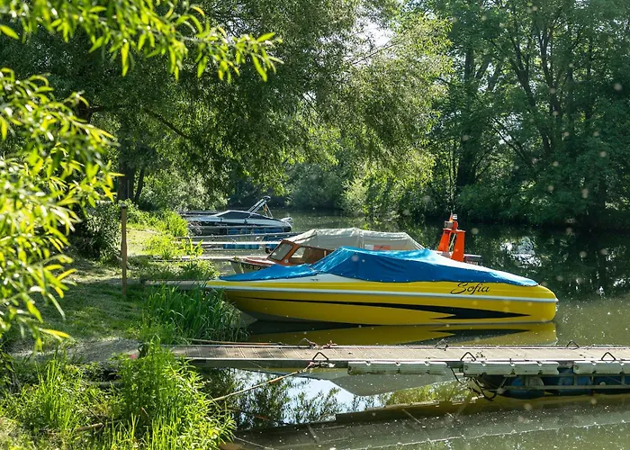 Knaus Campingpark Frickenhausen Frickenhausen am Main