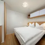 Knaus Campingpark Frickenhausen * Frickenhausen am Main