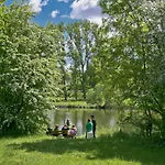 Knaus Campingpark Frickenhausen * Frickenhausen am Main